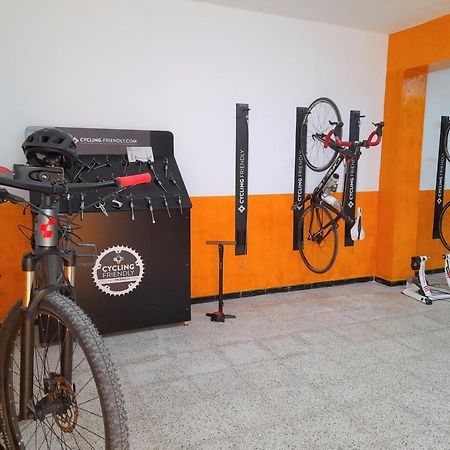 Hostal Doris - Adults Only Colonia de Sant Jordi Dış mekan fotoğraf