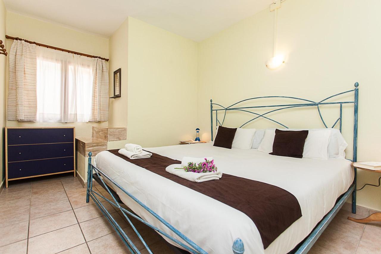 Hostal Doris - Adults Only Colonia de Sant Jordi Dış mekan fotoğraf