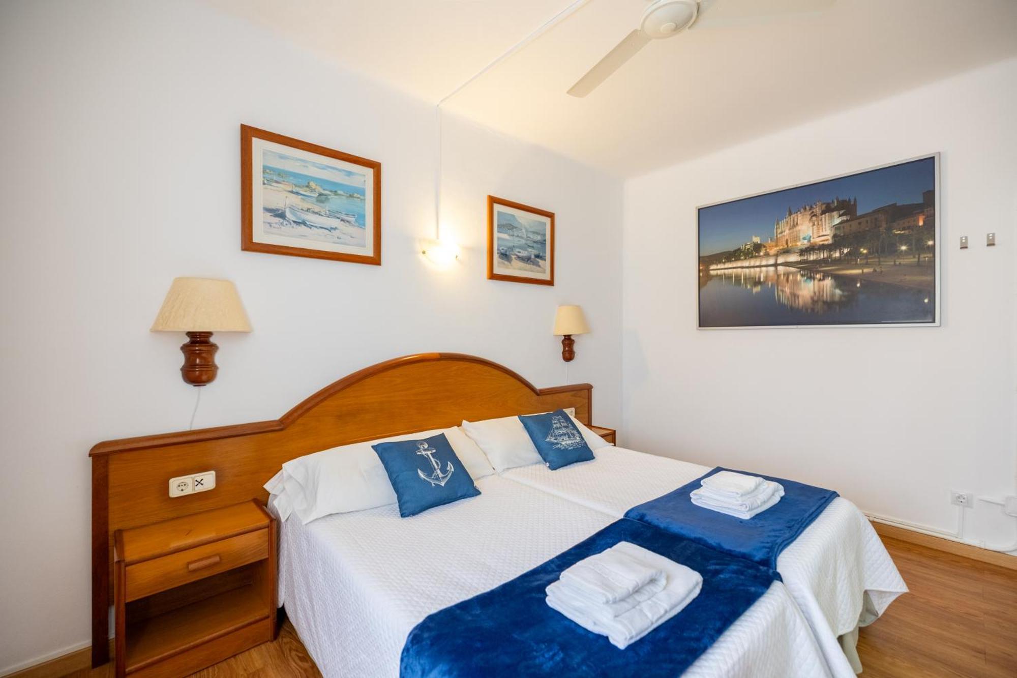Hostal Doris - Adults Only Colonia de Sant Jordi Dış mekan fotoğraf