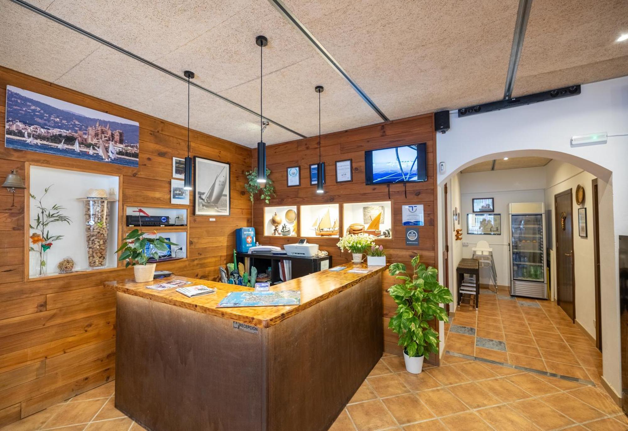 Hostal Doris - Adults Only Colonia de Sant Jordi Dış mekan fotoğraf